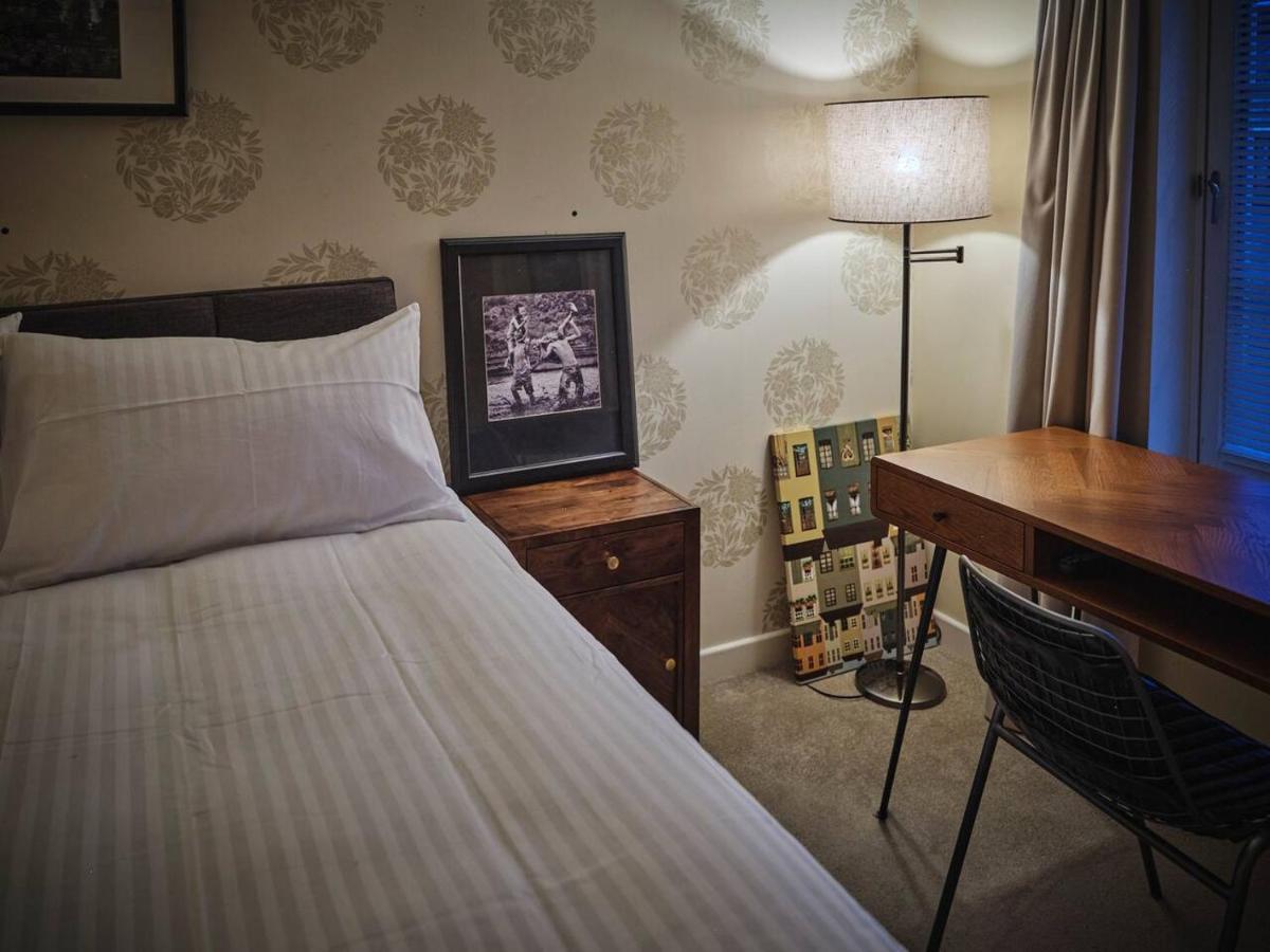 The Steadings, Aviemore Luxury 5 Star Rated 3 Bed With Home Cinema Garden And Parking Экстерьер фото
